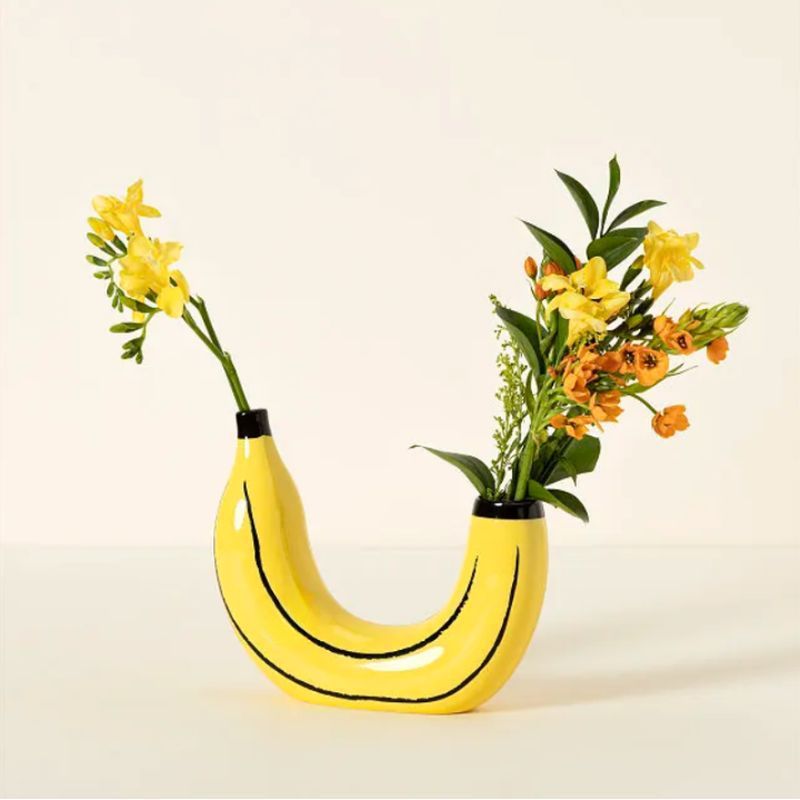 Simple Banana Vase Flower