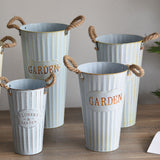 Retro Iron Vase Milky White Flower 